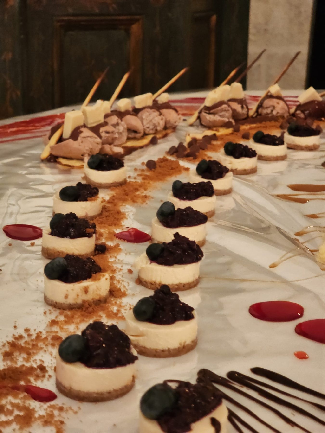 Dessert table presentation